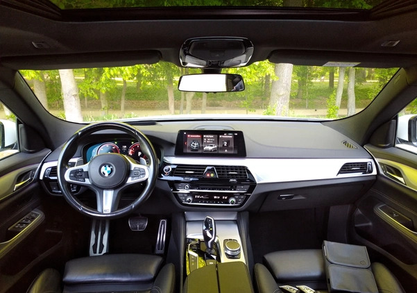 BMW 6GT cena 199900 przebieg: 76500, rok produkcji 2018 z Jarocin małe 379